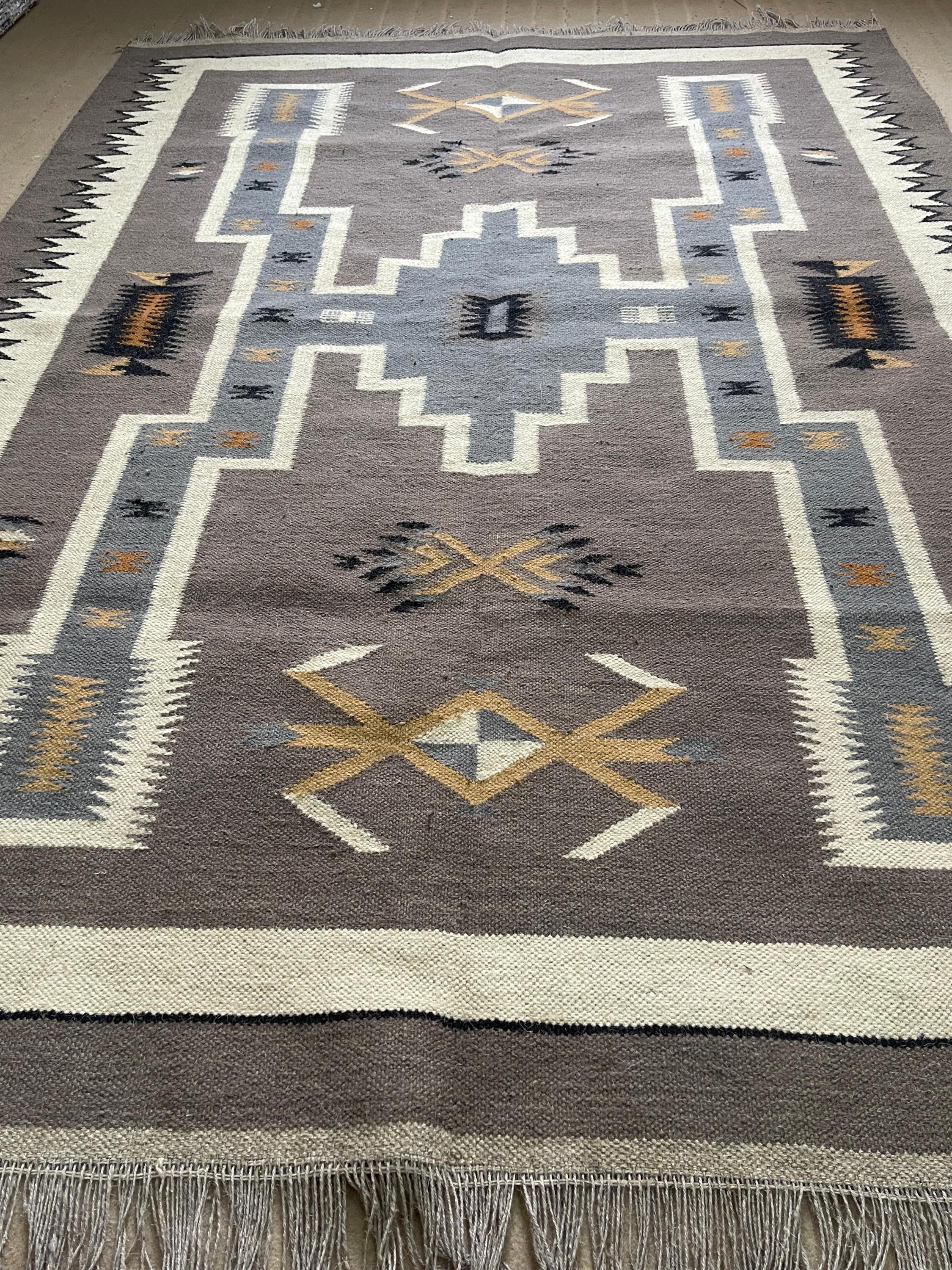 Grey Navajo Kilim Rug, Handwoven Wool Rug, Southwestern Tribal Flatweave Area Rug, Neutral Boho Western Decor, Custom Size Geometric Carpet