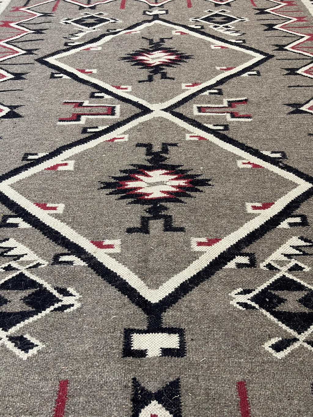 Grey Navajo Kilim Rug, Handwoven Wool Rug, Southwestern style Tribal Area Rug, Neutral Boho Western Decor, Custom Size Geometric Carpet