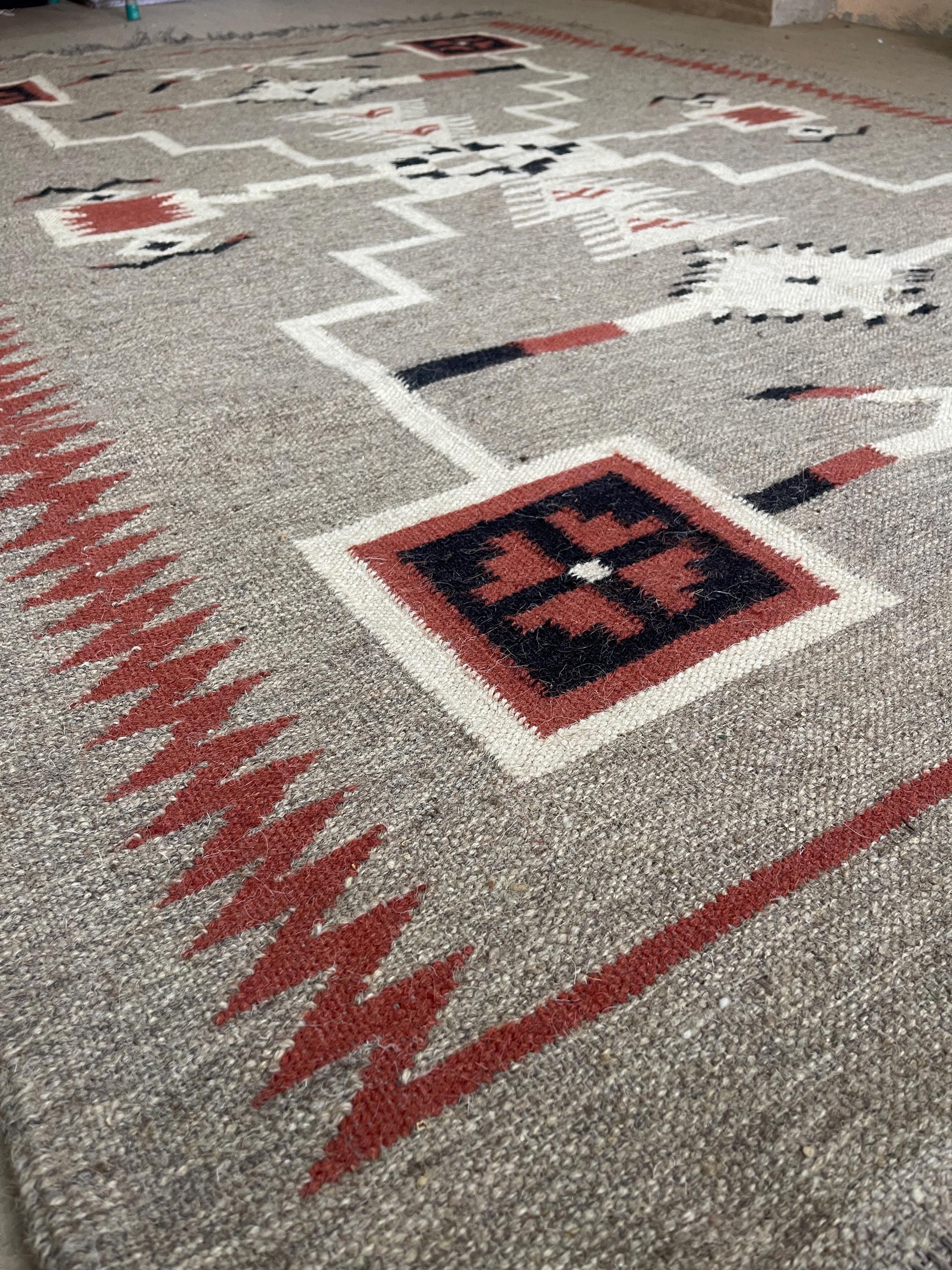 8x10ft Southwestern Rug, 100% wool Navajo rug |10x14 rug, oversized grey southwestern rug, native American rug
