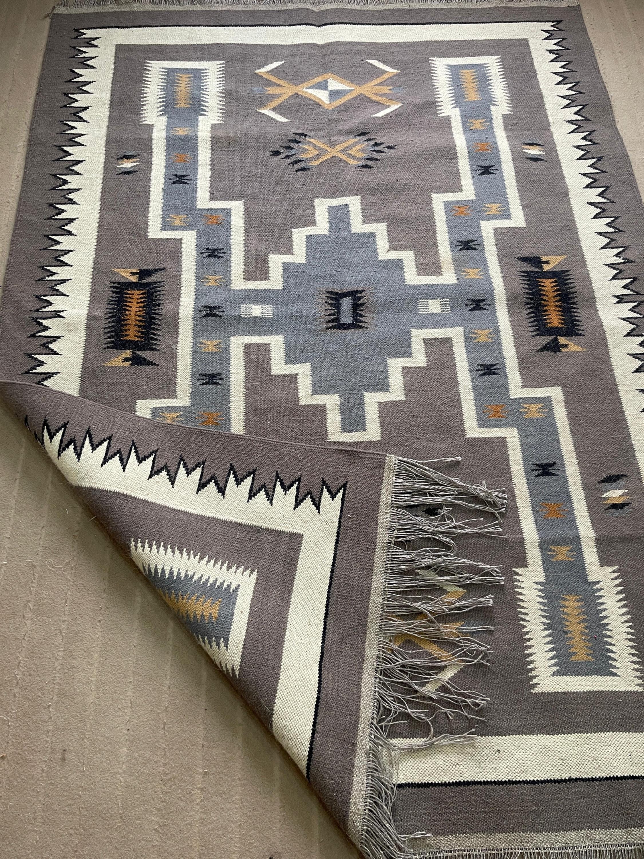 Grey Navajo Kilim Rug, Handwoven Wool Rug, Southwestern Tribal Flatweave Area Rug, Neutral Boho Western Decor, Custom Size Geometric Carpet