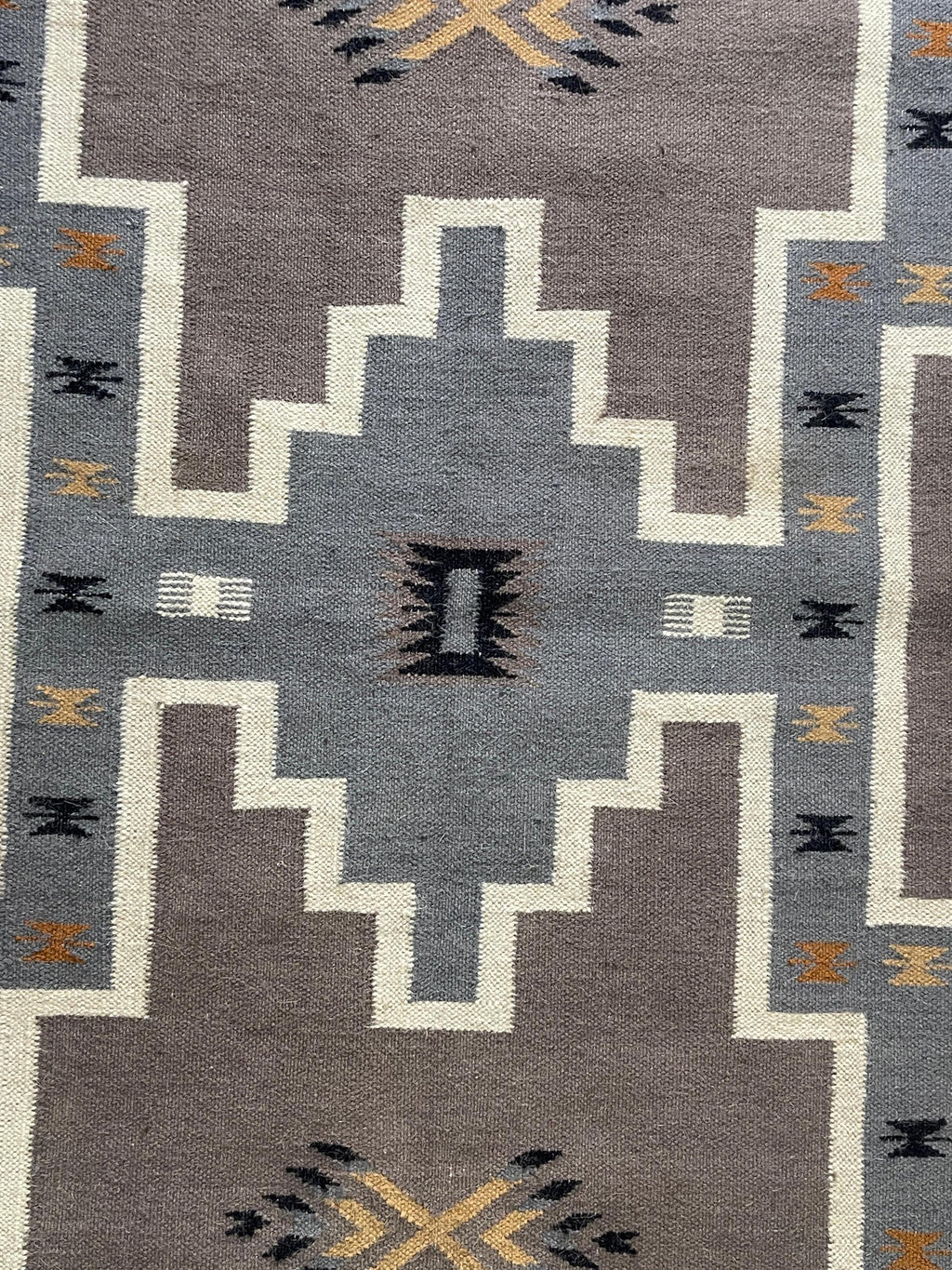 Grey Navajo Kilim Rug, Handwoven Wool Rug, Southwestern Tribal Flatweave Area Rug, Neutral Boho Western Decor, Custom Size Geometric Carpet