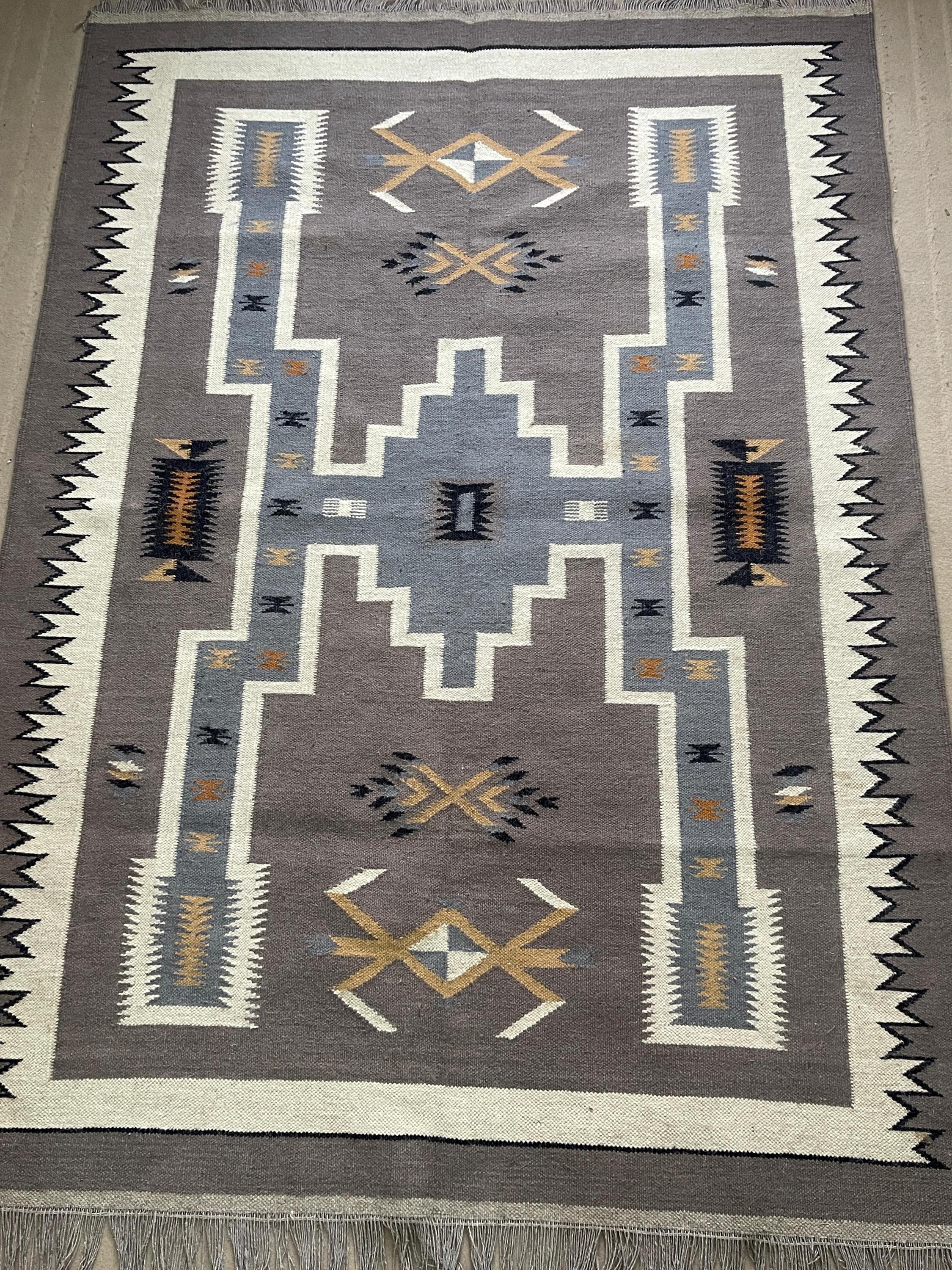 Grey Navajo Kilim Rug, Handwoven Wool Rug, Southwestern Tribal Flatweave Area Rug, Neutral Boho Western Decor, Custom Size Geometric Carpet