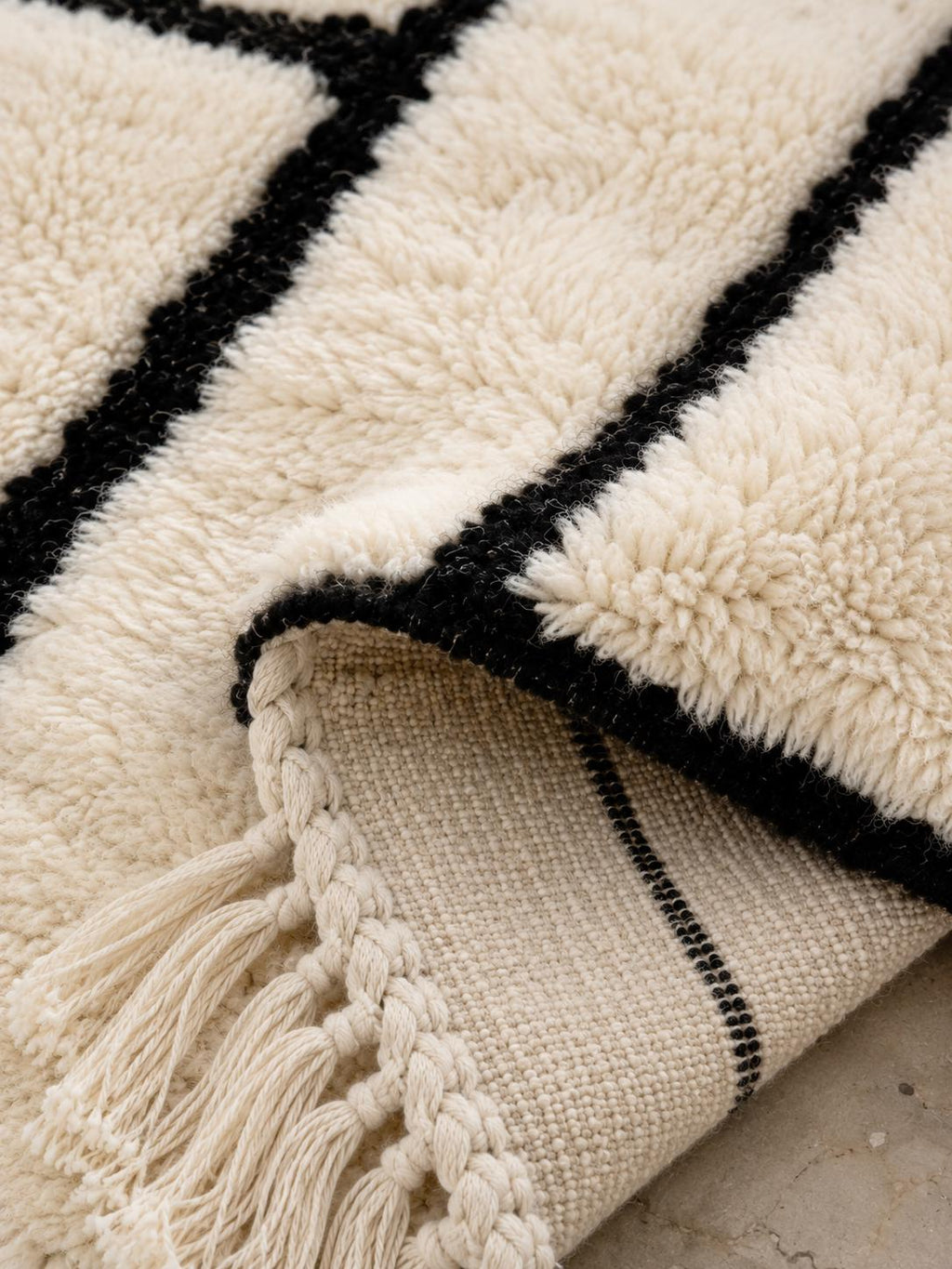 Hand-Knotted Beni Ourain Moroccan Wool Rug – Geometric Berber Design, Black & Cream