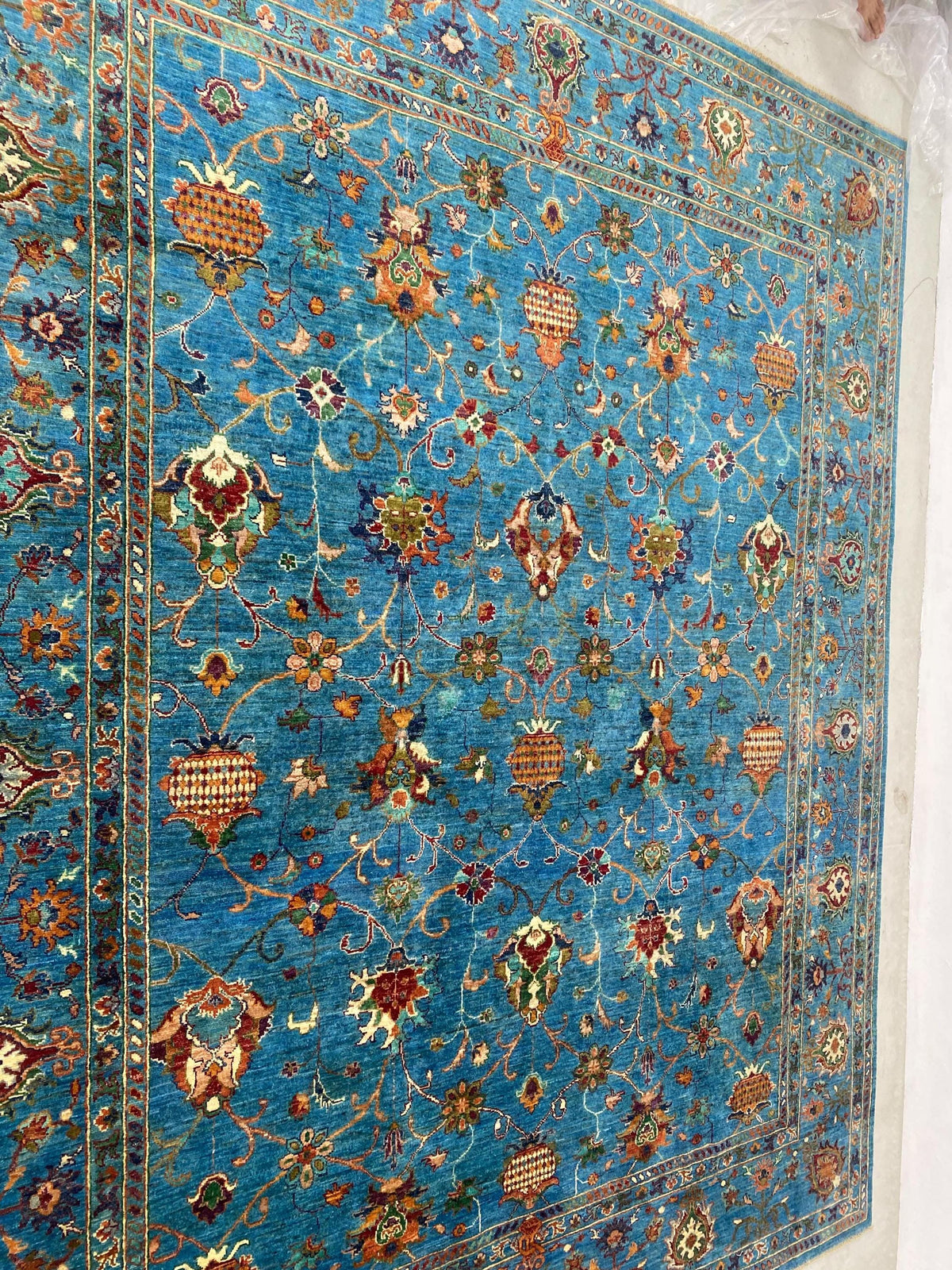 Hand-Knotted Ziegler Chobi Wool Rug – Traditional Oriental Bordered Design, Turquoise Blue