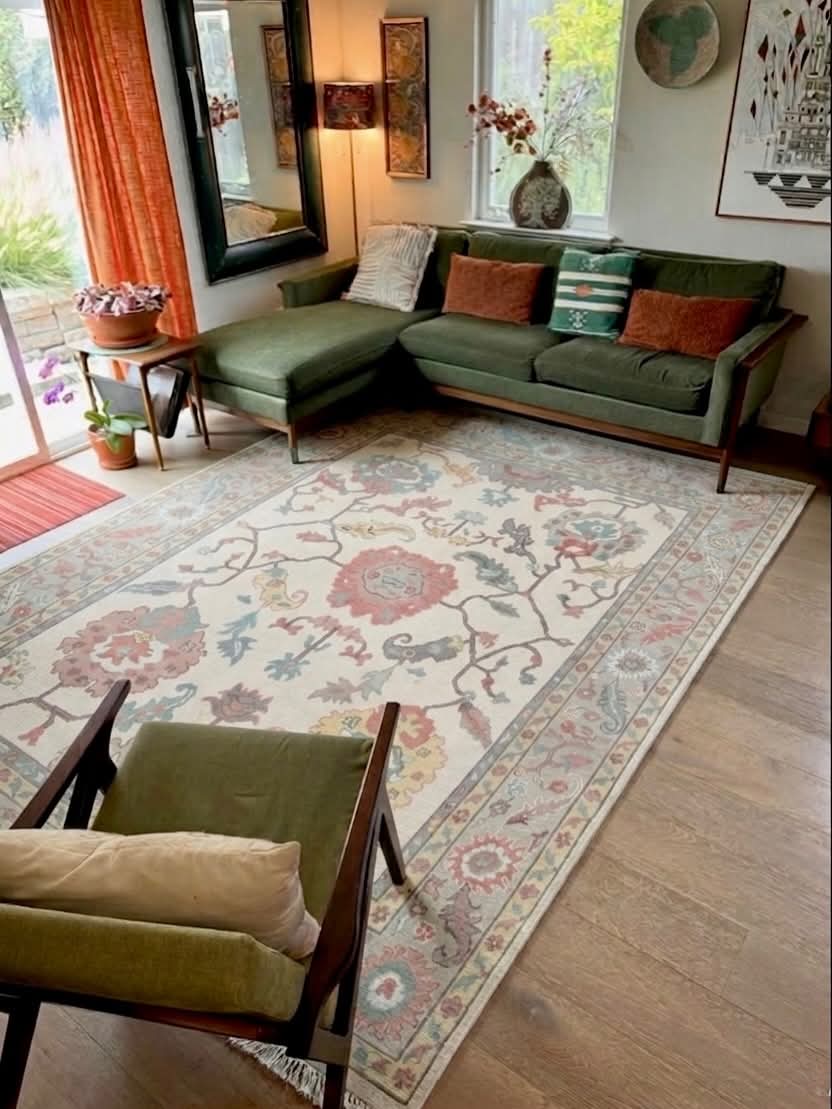 Hand Knotted pastel shades oushak wool Rug – Traditional Floral Area Rug