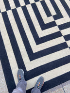 Black and ivory maze geometric wool kilim rug