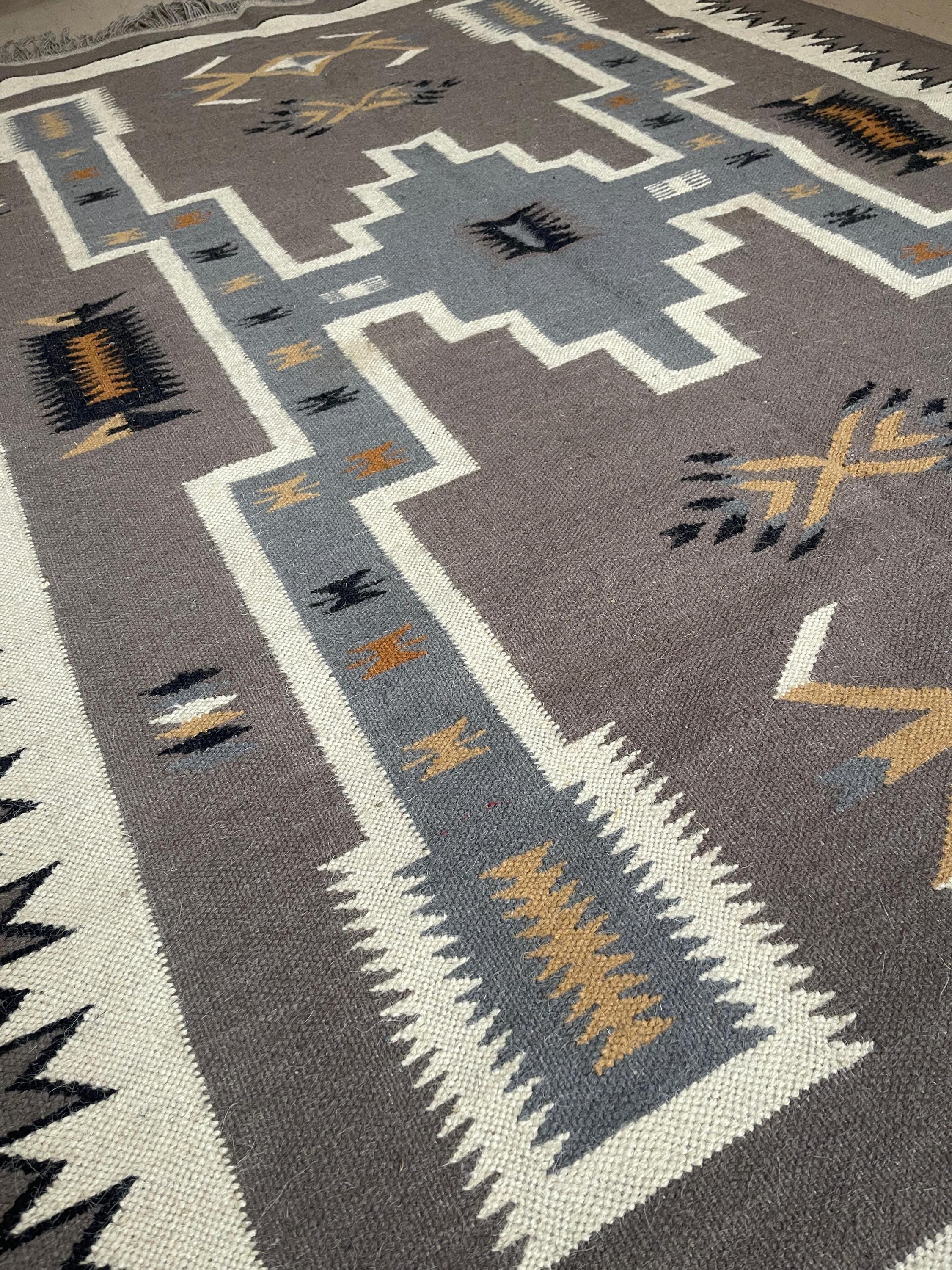 Grey Navajo Kilim Rug, Handwoven Wool Rug, Southwestern Tribal Flatweave Area Rug, Neutral Boho Western Decor, Custom Size Geometric Carpet