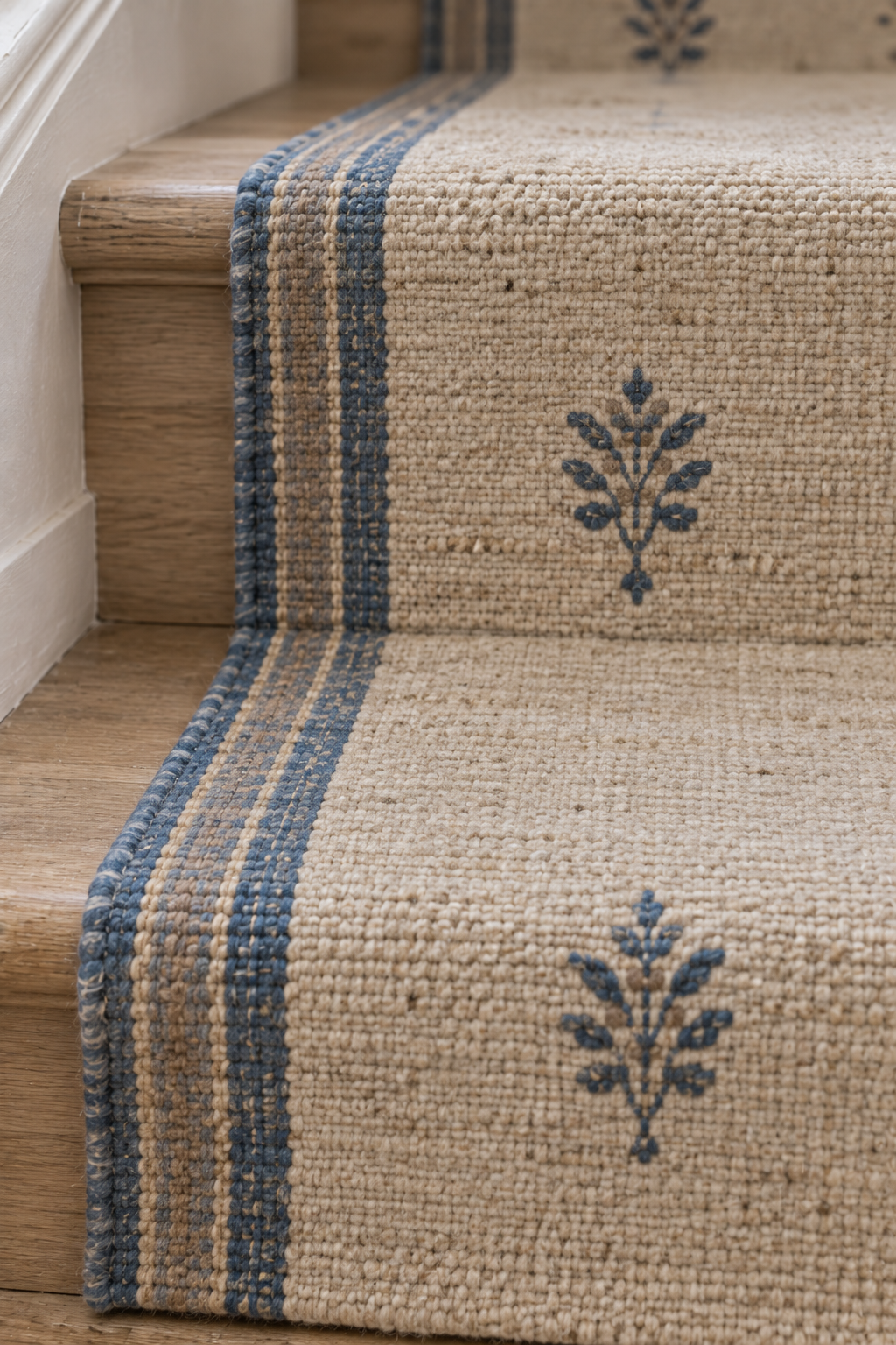 Ivory and dusty blue botanical wool kilim runner, closeup view